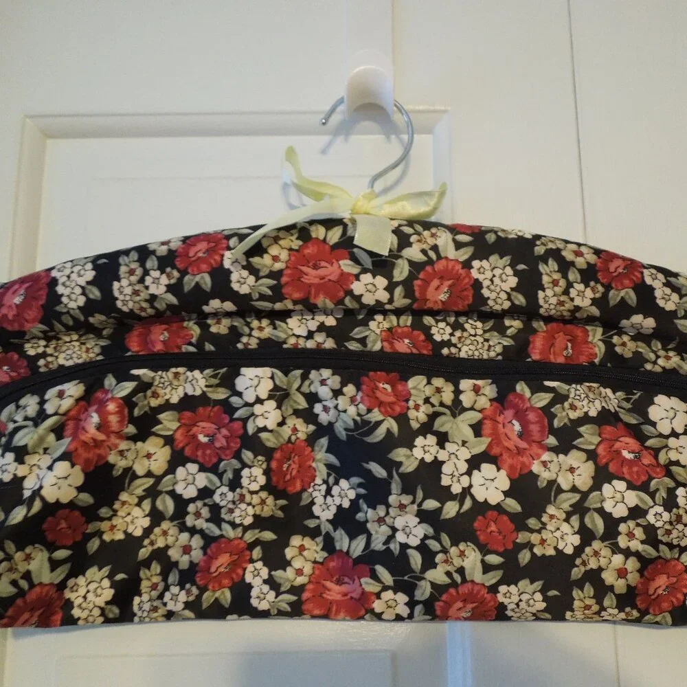 Floral Padded Hanger Secret Closet Safe